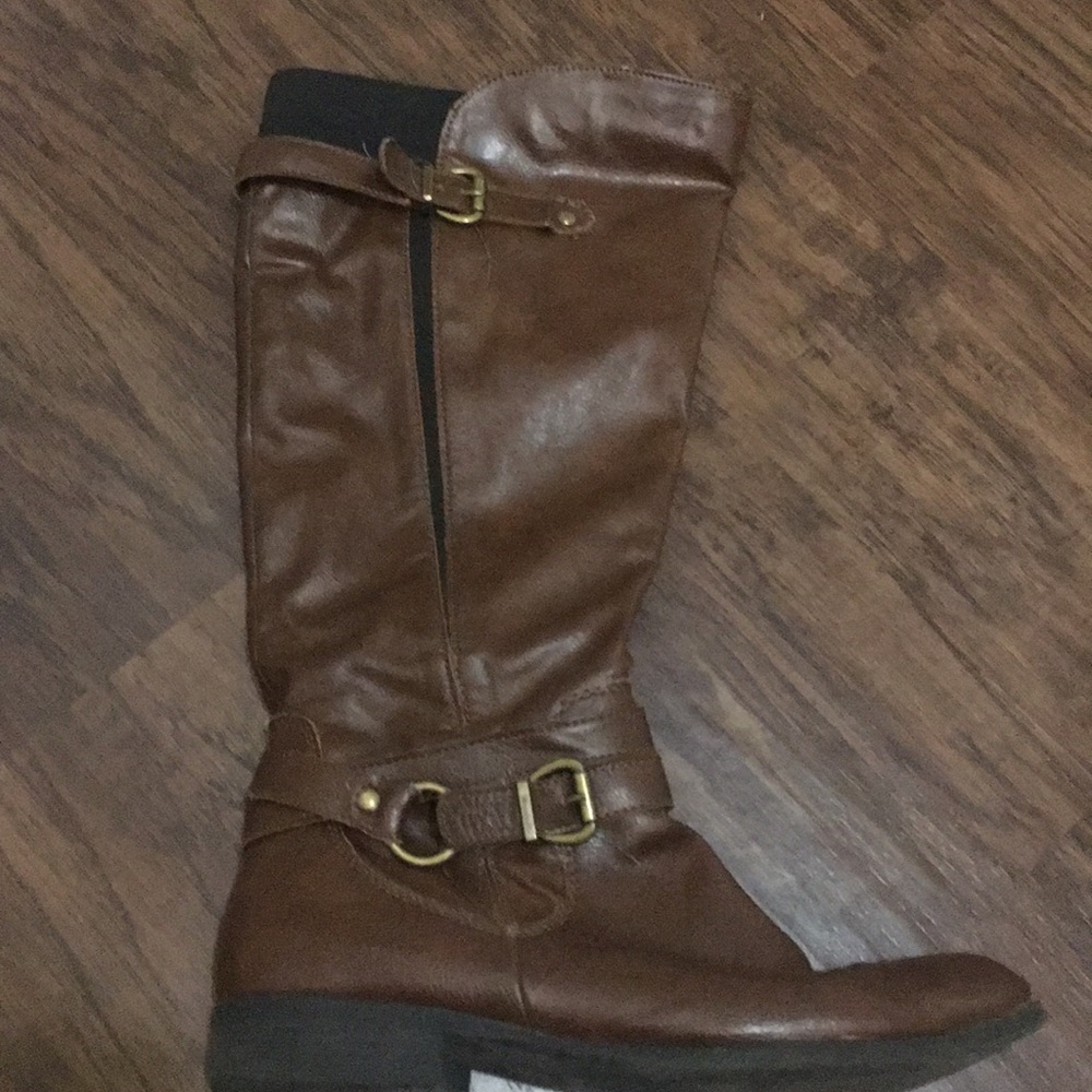ISO- Faded Glory Brown size 9 Riding Boots